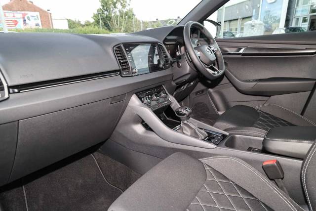 2024 Skoda Karoq SUV 1.5 TSI (150ps) SportLine ACT DSG