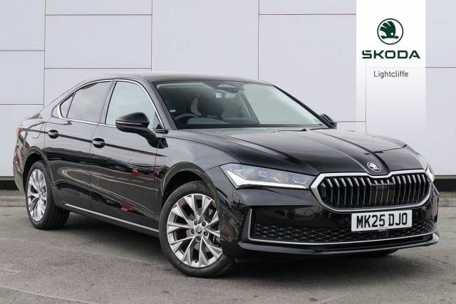 Skoda Superb 1.5 TSI e-TEC SE L 5dr DSG Hatchback Petrol Midnight Black