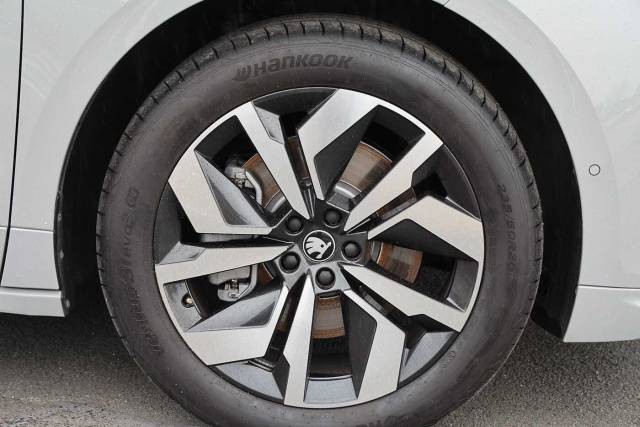 2025 Skoda Enyaq 210kW 85x Sportline 82kWh 4x4 5dr Auto