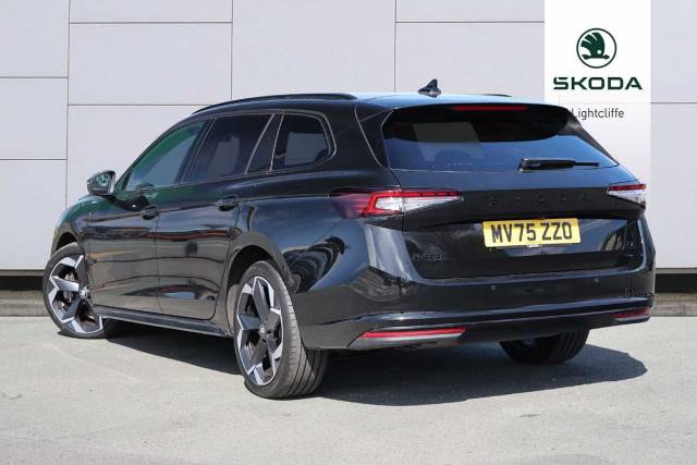2025 Skoda Superb 1.5 TSI iV Sportline 5dr DSG