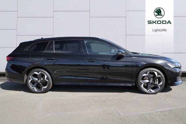 2025 Skoda Superb 1.5 TSI iV Sportline 5dr DSG
