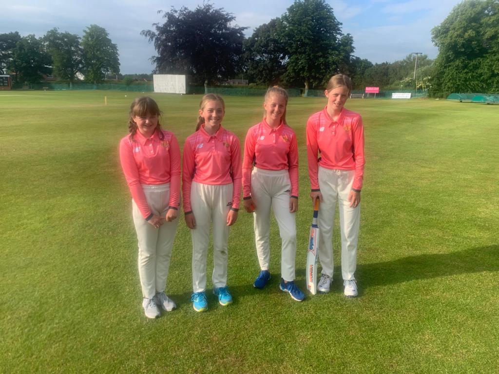 Lightcliffe Sponsors Girls Cricket Team