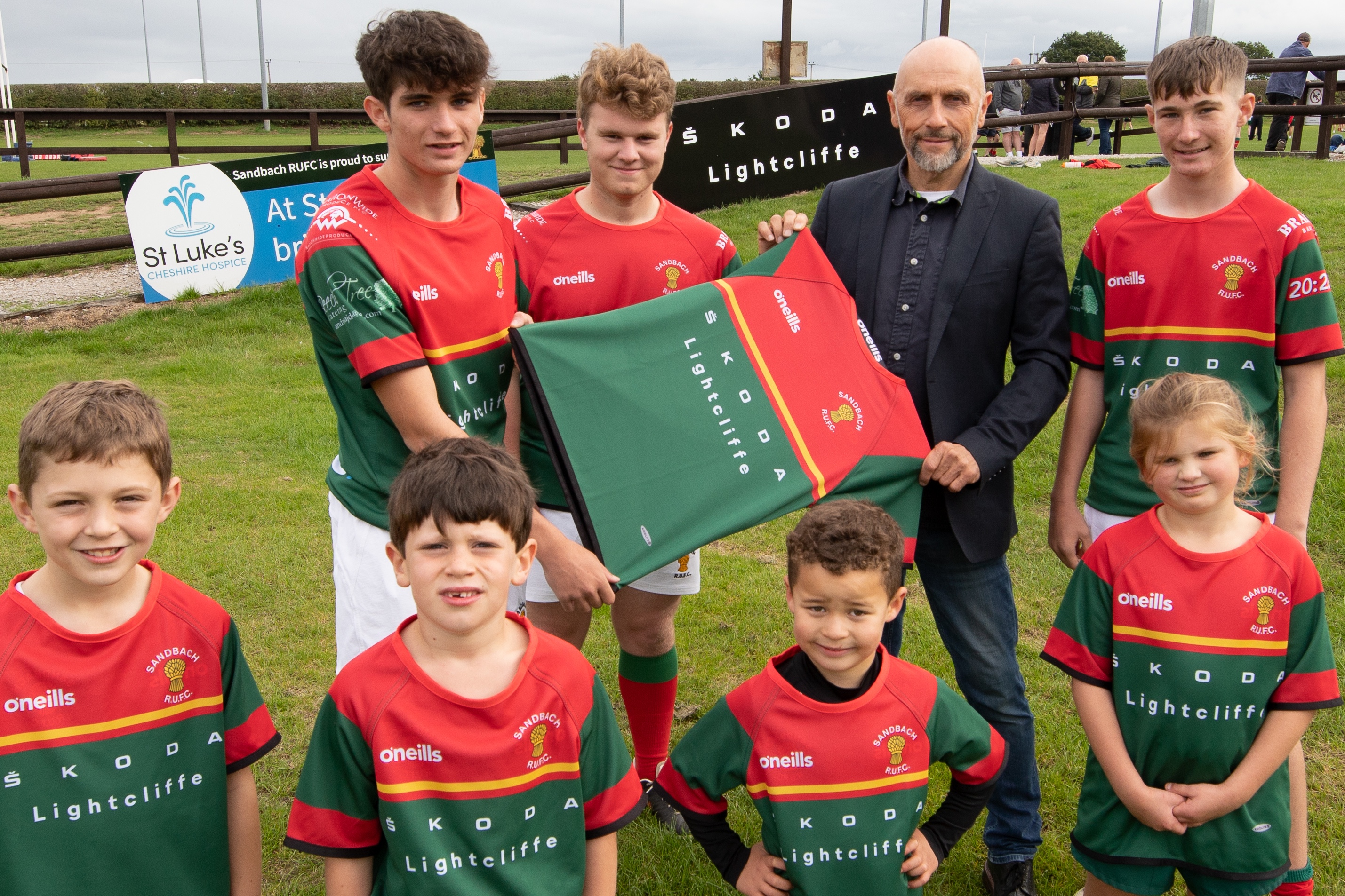 Lightcliffe Sponsors Local Rugby Team Kit