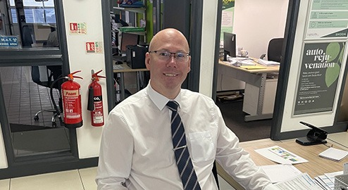 A New Face In The Service Team