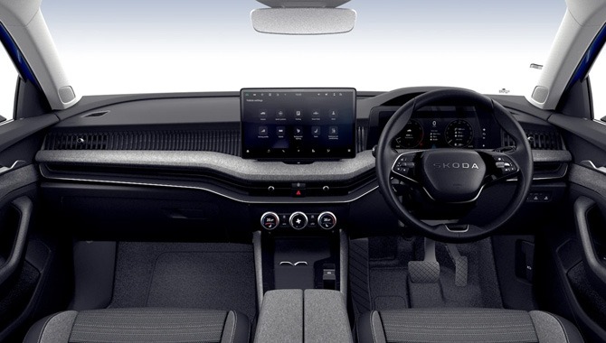 Skoda Superb Estate - interior 1